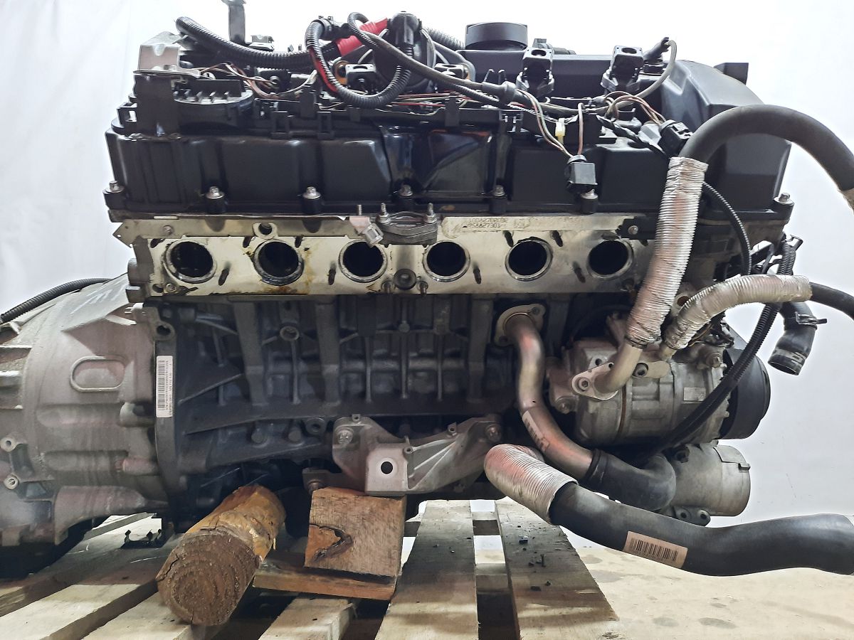 5 series Двигатель утоплен BMW 5 series 2011 N52F10300 BMW 5 series 20