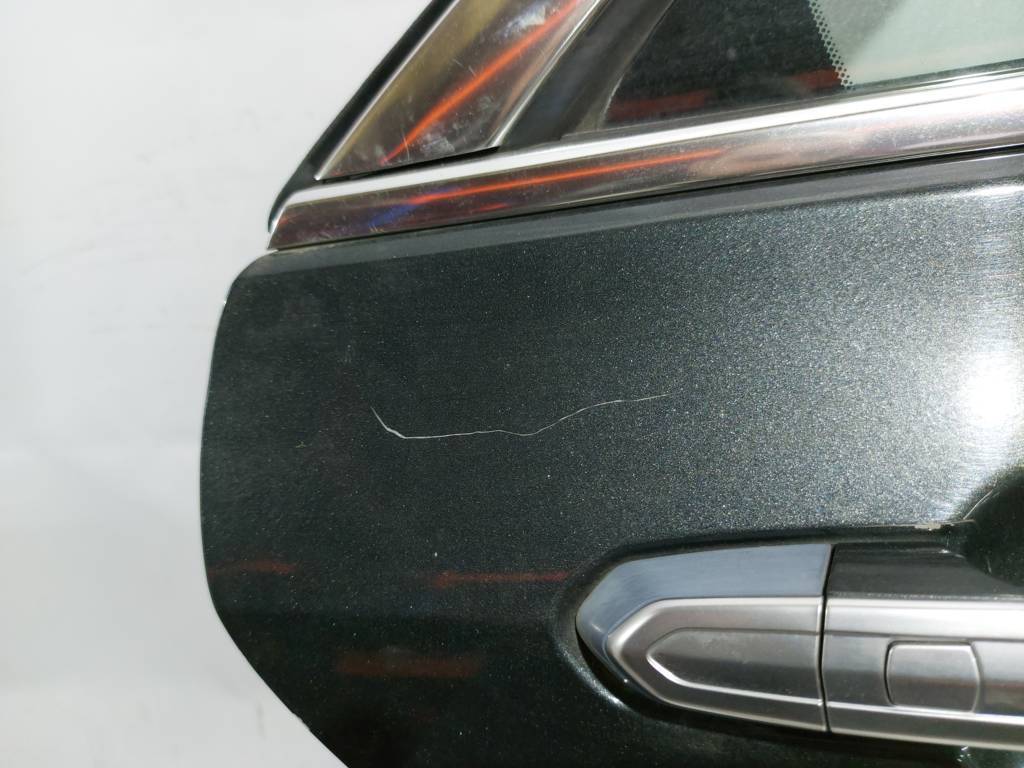 Ats Двері задні права в зборі Cadillac ATS 2013-2018 84007418 Cadillac ATS 10