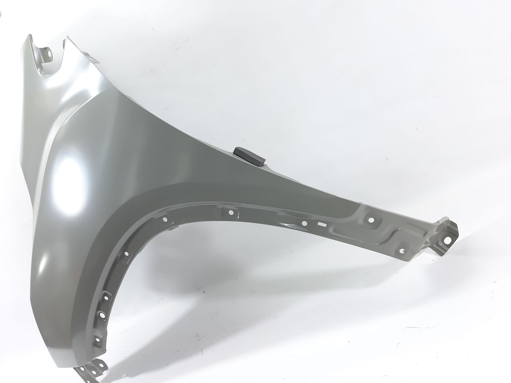 Крила Крило ліве Chevrolet Trax 2017-2022 42334473 Chevrolet Trax 2