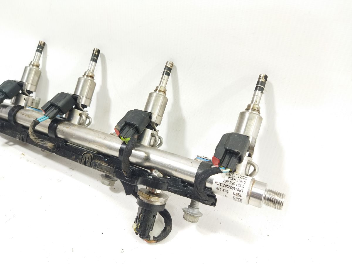 Regal Топливная рейка с форсунками Buick Regal 2014-2017 12631970 Buick Regal 3 Regal Топливная рейка с форсунками Buick Regal 2014-2017 12631970 Buick Regal 3