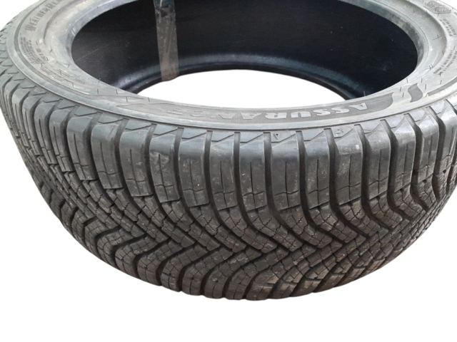 Всесезонные шины Гума GOOD YEAR Goodyear Assurance Weather Ready 2 275/40R22 2