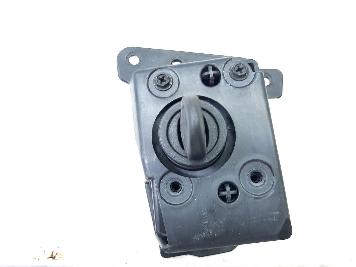 Grand caravan Блок зажигания (с ключем) Dodge Grand Caravan 2016-2020 68257921AC Dodge Grand Caravan 6