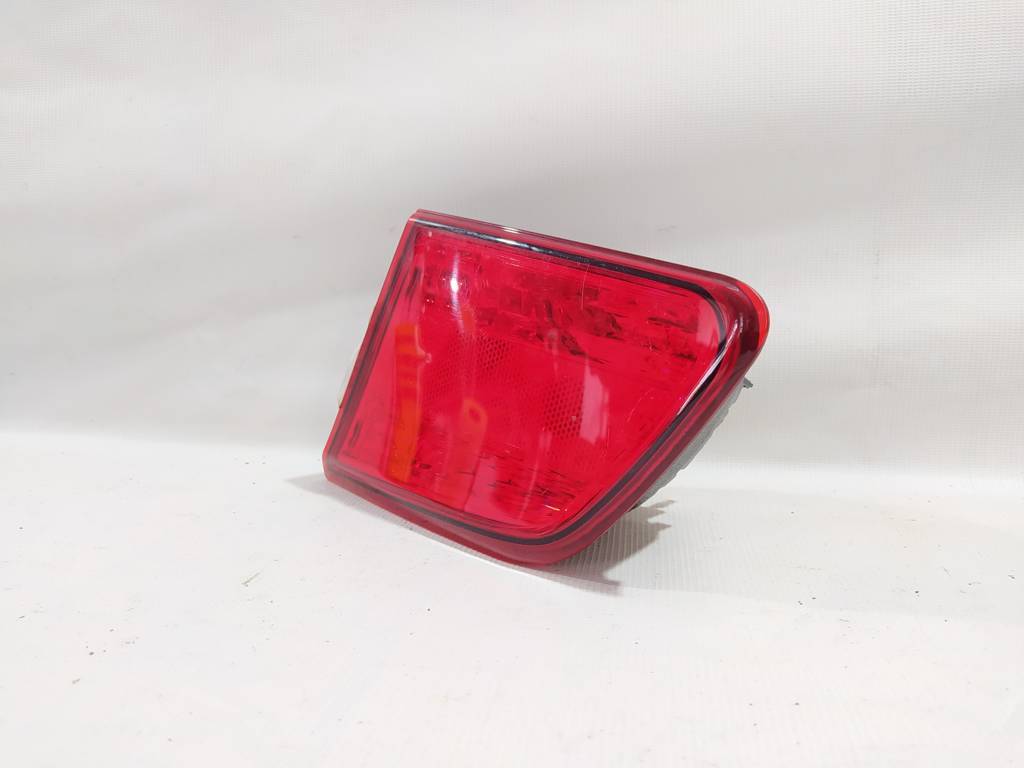 Legacy Фонарь крышки багажника правый Subaru Legacy 2010-2014 84912AJ02A Subaru Legacy 10