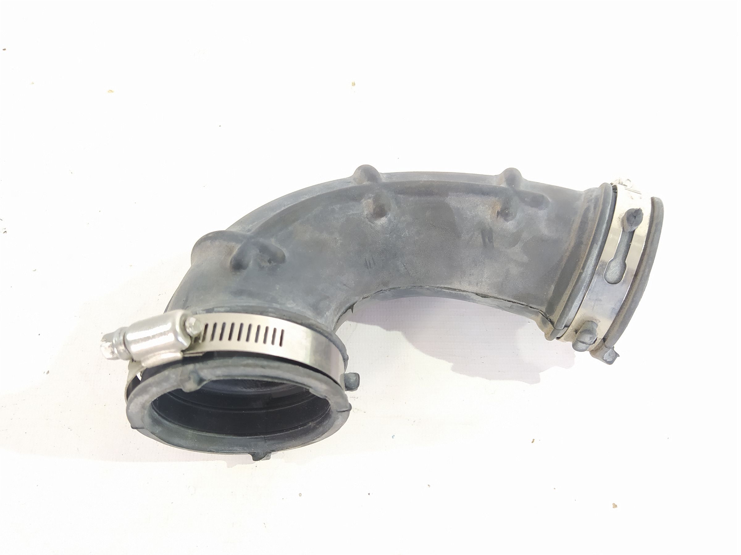 Volt. Патрубок воздушного фильтра (гофра) Chevrolet Volt 2011-2016 25967724 Chevrolet Volt