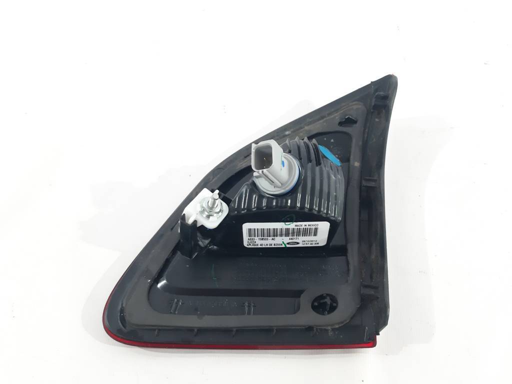 Fiesta sedan Ліхтар кришки багажника лівий Ford Fiesta sedan 2011-2013 BE8Z15501A Ford Fiesta sedan 8