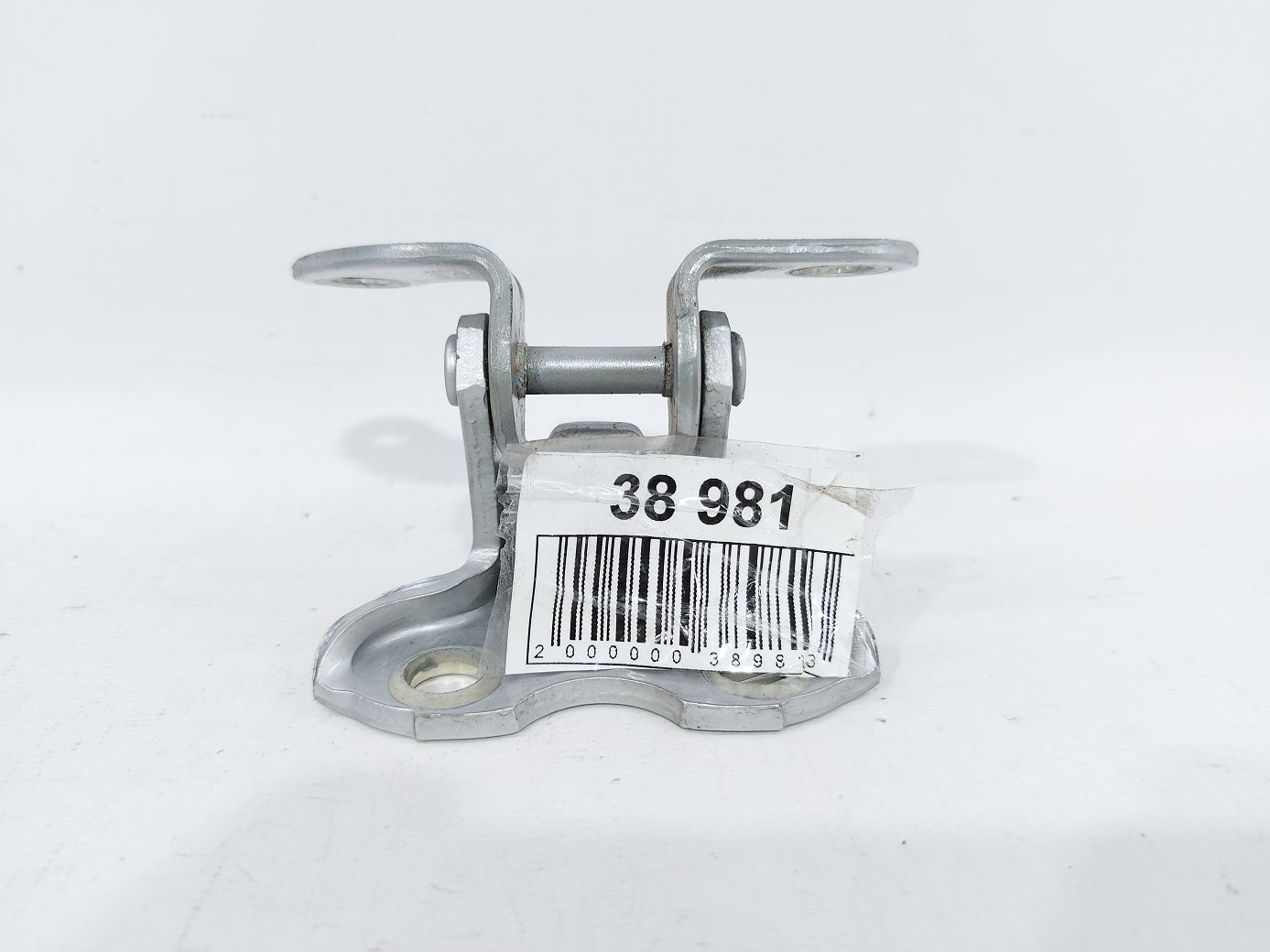 Camry. Петля двері задньої лівої верхня Toyota Camry 2004-2021 6876020122 Toyota Camry
