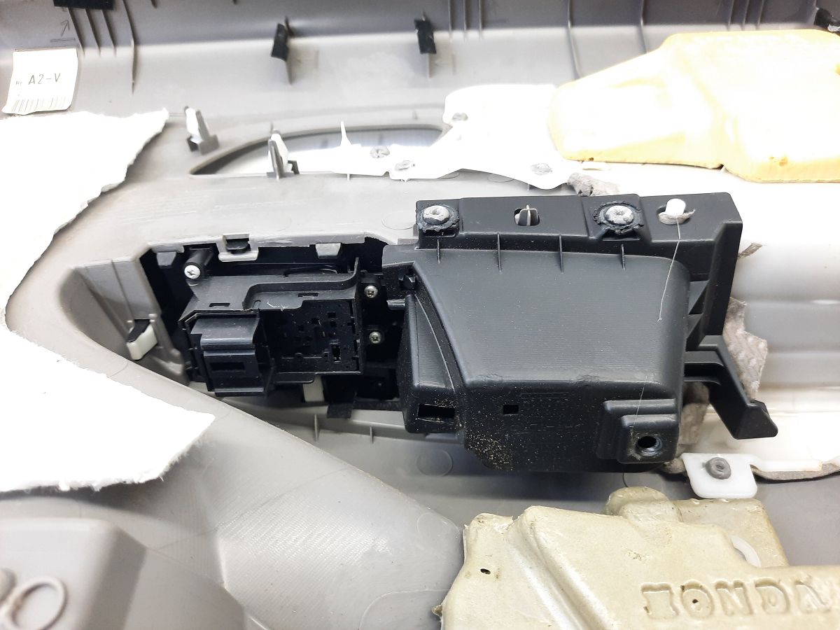 Insight Карта двери задней левой Honda Insight 2012-2014 83780TM8A23ZA Honda Insight 7