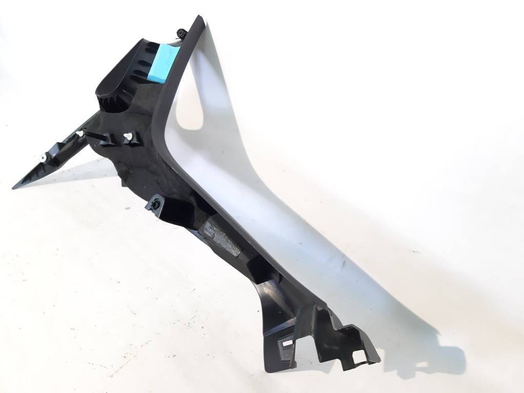 Dart Накладка стійки задньої права Dodge Dart 2013-2019 1SW46DX9AF Dodge Dart 39