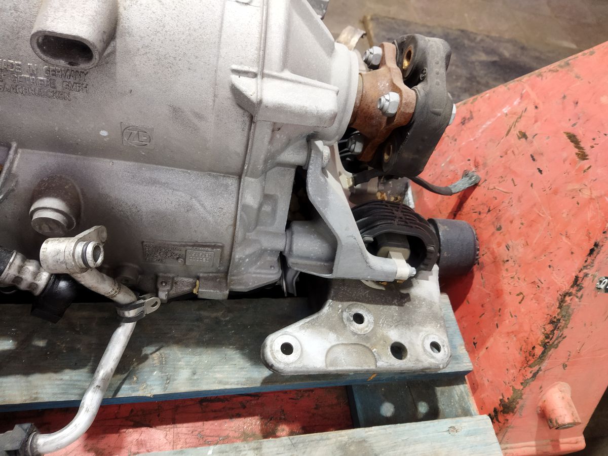 Товари з дефектами Коробка АКПП BMW 5 series 2011 24007642293 BMW 5 series 9 Товари з дефектами Коробка АКПП BMW 5 series 2011 24007642293 BMW 5 series 9