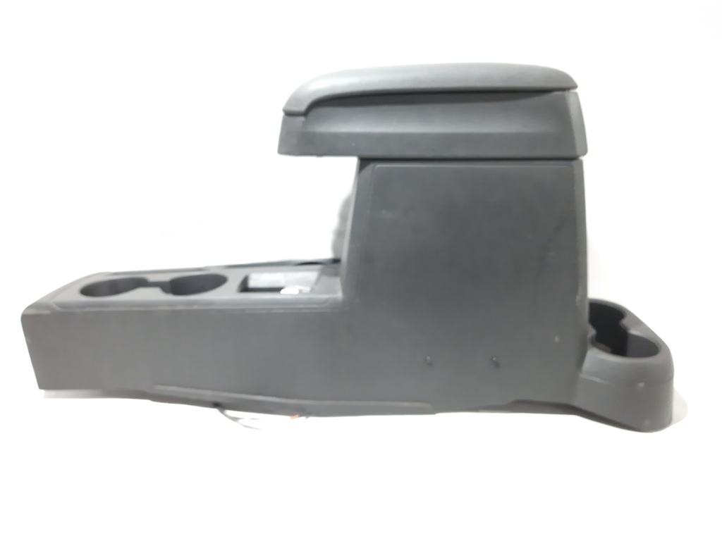 Patriot Центральная консоль Jeep Patriot 2009-2017 1NJ62XDVAA Jeep Patriot 8