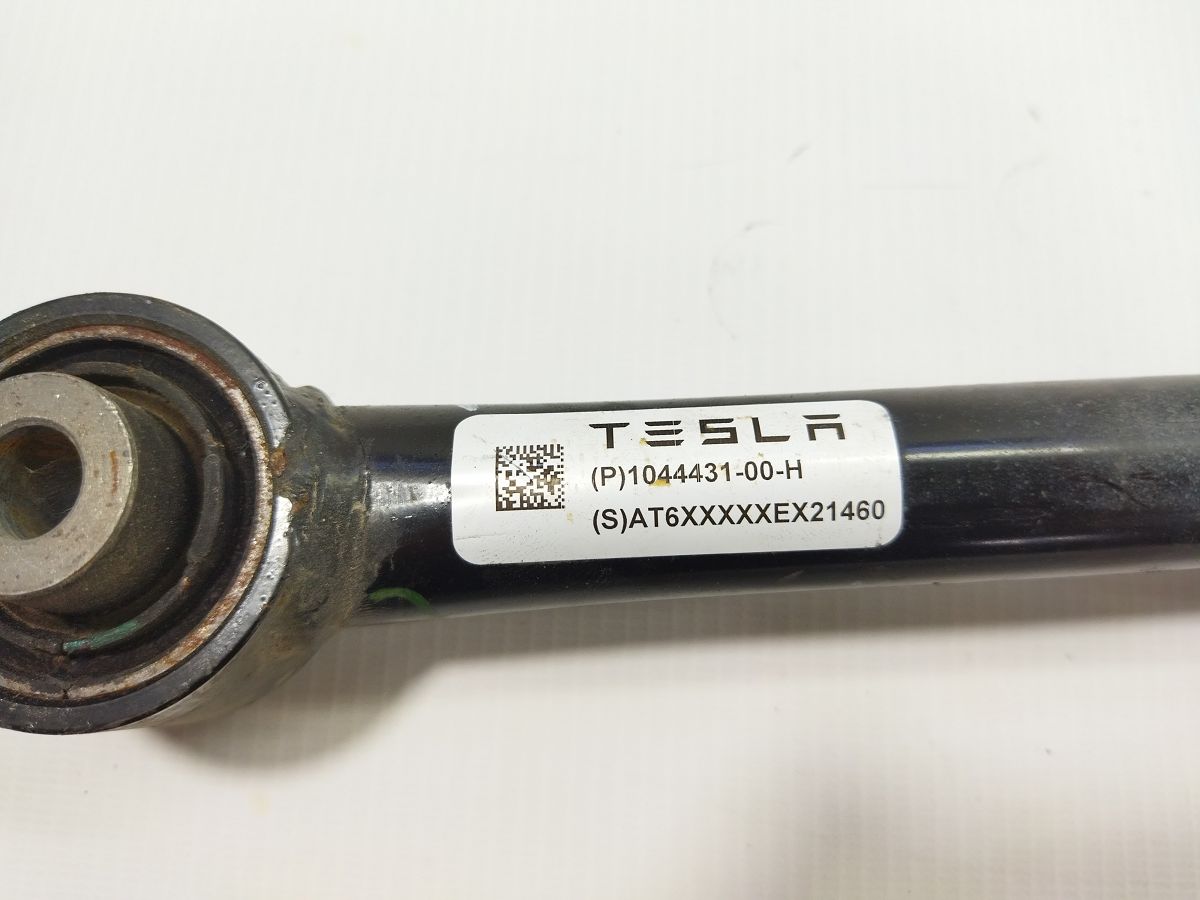 Model 3 Важіль задній лівий/правий розвальний Tesla Model 3 2020-2024 104443100H Tesla Model 3 6