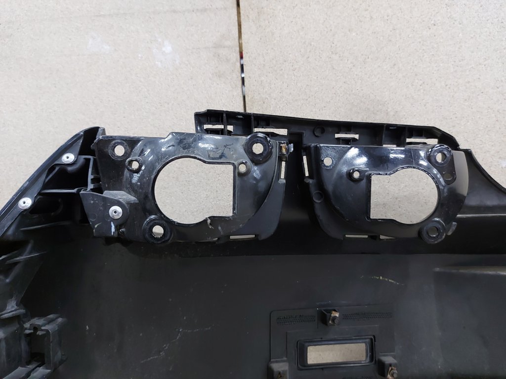 Camaro Бампер задній Chevrolet Camaro 2010-2013 22766177 Chevrolet Camaro 12