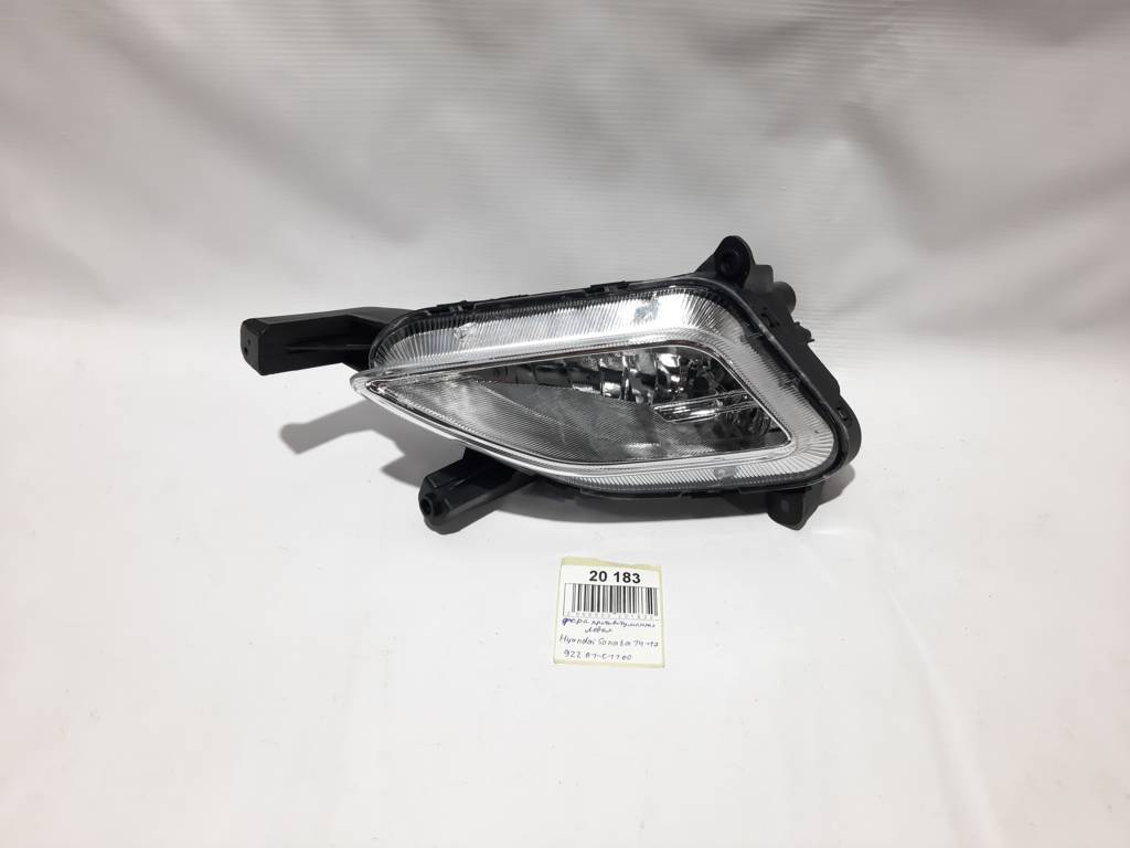 Фары головного света. Фара противотуманная левая Hyundai Sonata 2014-2017 92201C1100 Hyundai Sonata
