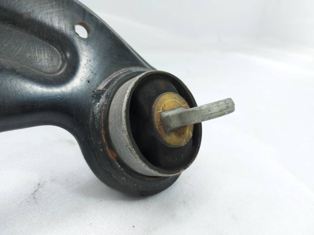 Regal Важіль задній поздовжній правий Buick Regal 2010-2020 22927293 Buick Regal 4