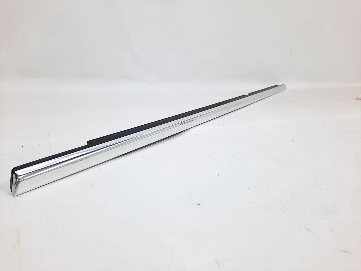 Ats Ущільнювальна гумка скла задньої лівої зовнішня (хром) Cadillac ATS 2013-2018 22970643 Cadillac ATS 3