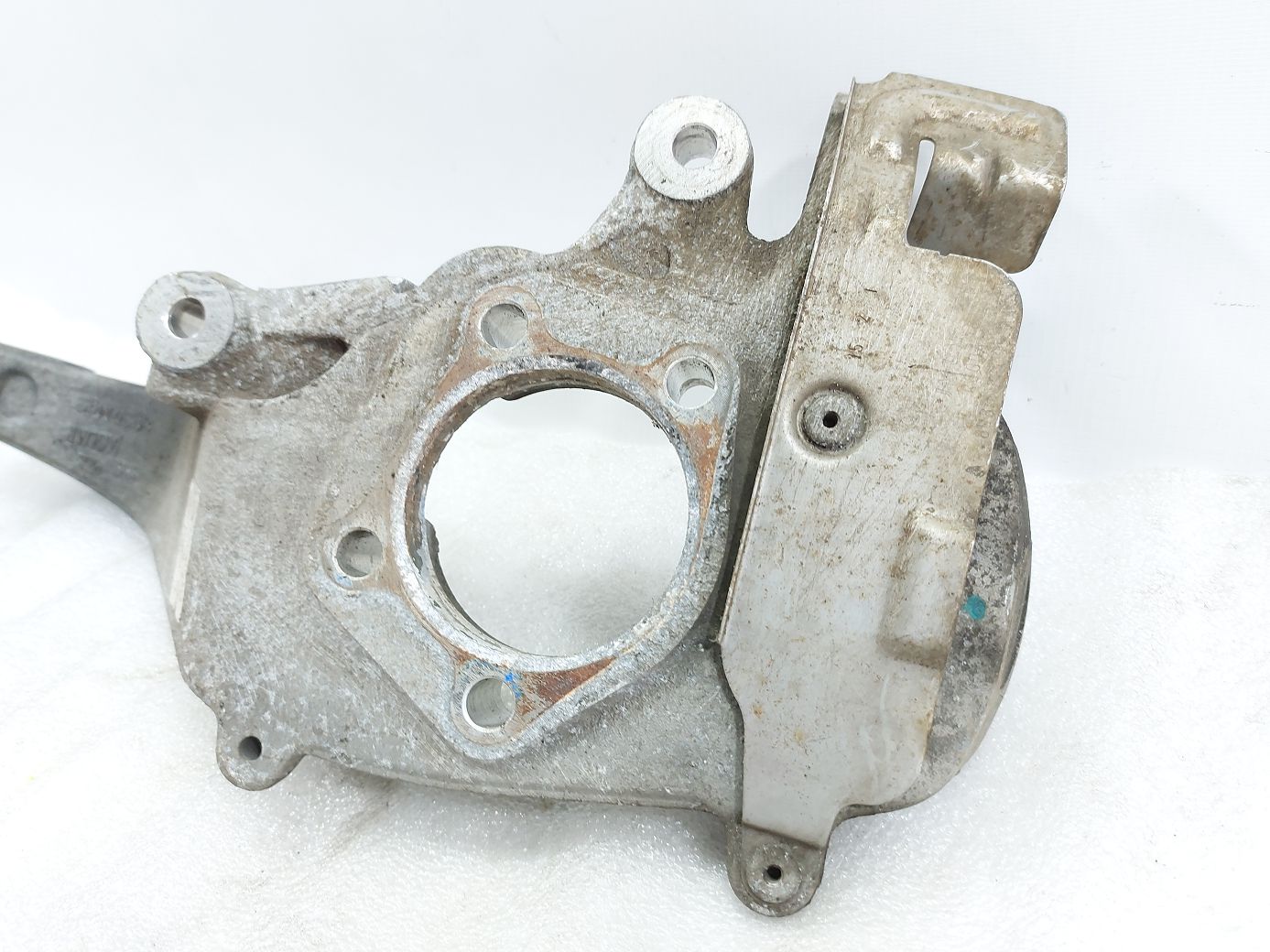 Xf Поворотный кулак передний левый Jaguar XF 2009-2013 C2P23584 Jaguar XF 2