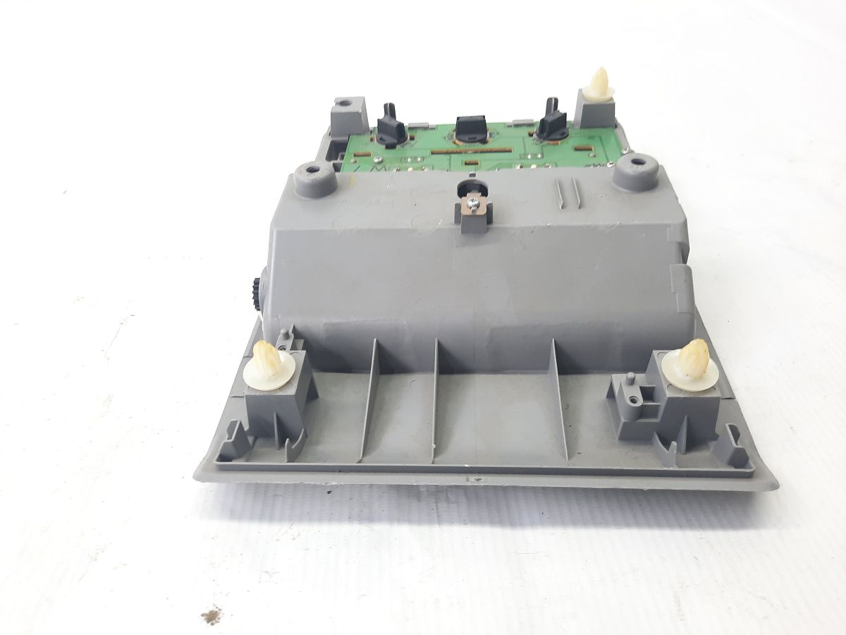 Prius Плафон потолочный передний Toyota Prius 2003-2009 1D111022G Toyota Prius 2