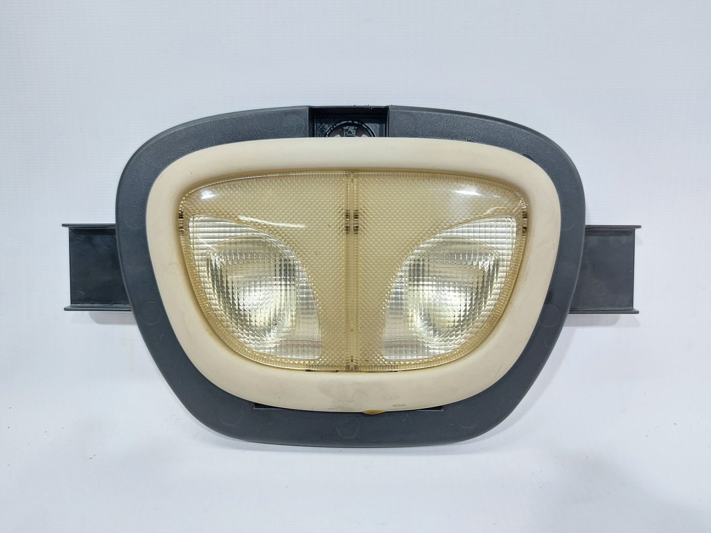 200 limited Плафон салона задний Chrysler 200 Limited 2015-2017 5MW35ML2AB Chrysler 200 Limited 7