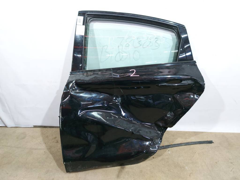 Dart Двері задні ліві Dodge Dart 2013-2019 68158727AD Dodge Dart 9