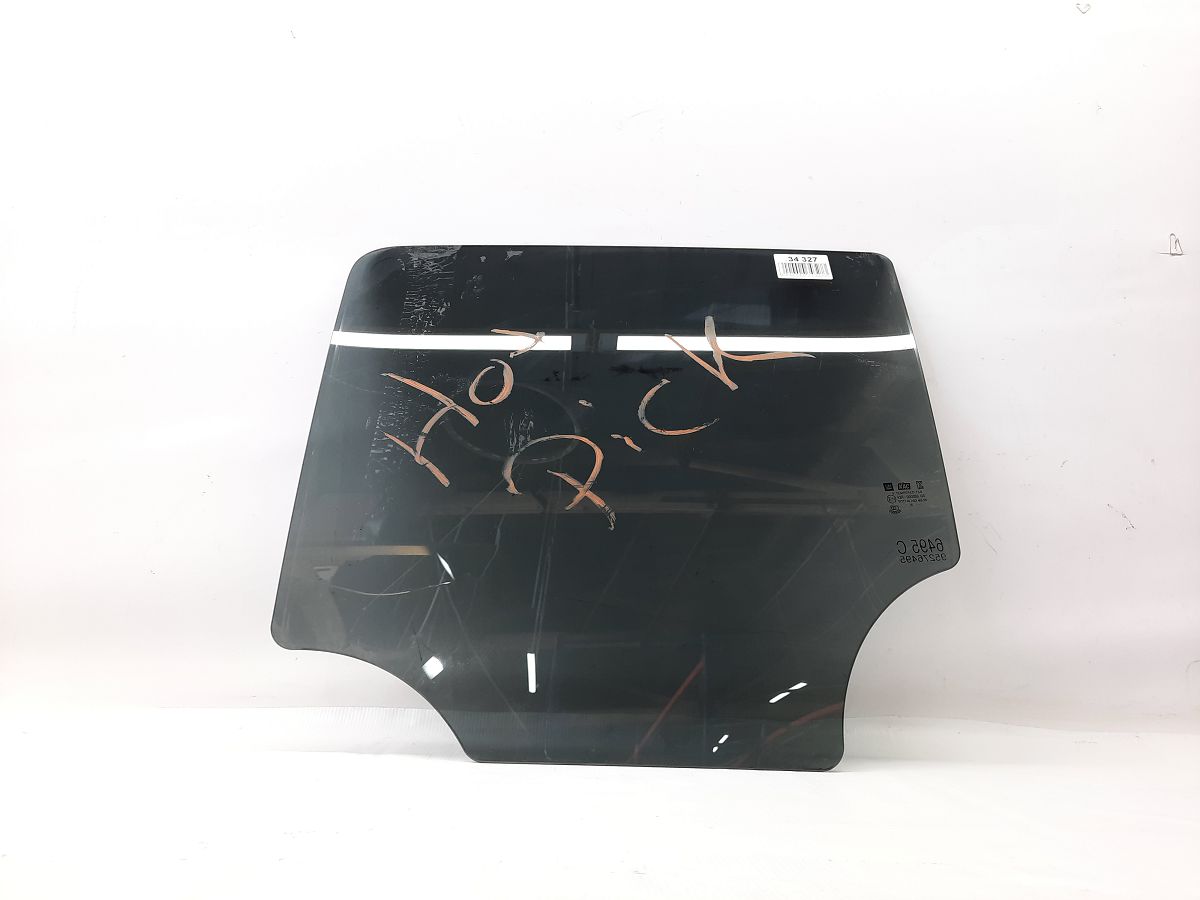 Trax. Стекло двери задней левой Chevrolet Trax 2015-2018 42620048 Chevrolet Trax