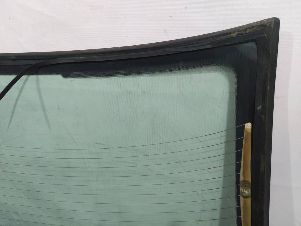 Dart Скло заднє (зламані вусики підігріву) Dodge Dart 2013-2019 68081967AE Dodge Dart 17