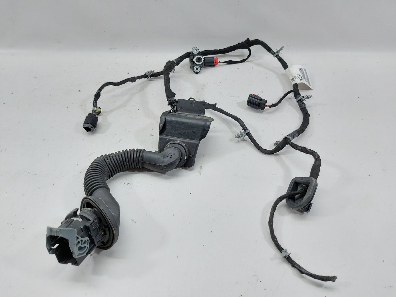 Dart. Проводка дверей передньої правої Dodge Dart 2013-2016 68204992AA Dodge Dart