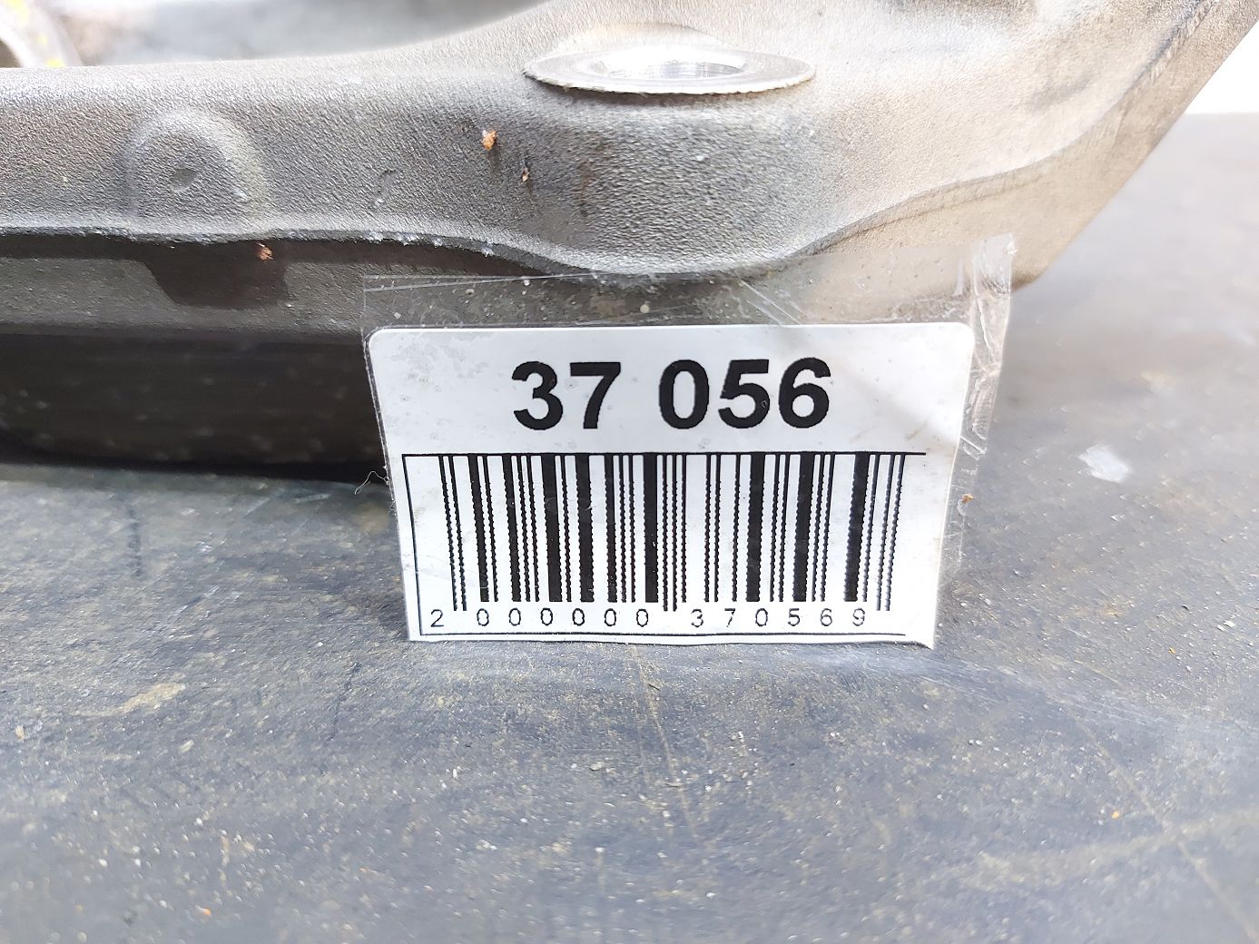 Equinox Поворотний кулак передній лівий Chevrolet Equinox 2010-2017 22786979 Chevrolet Equinox 4