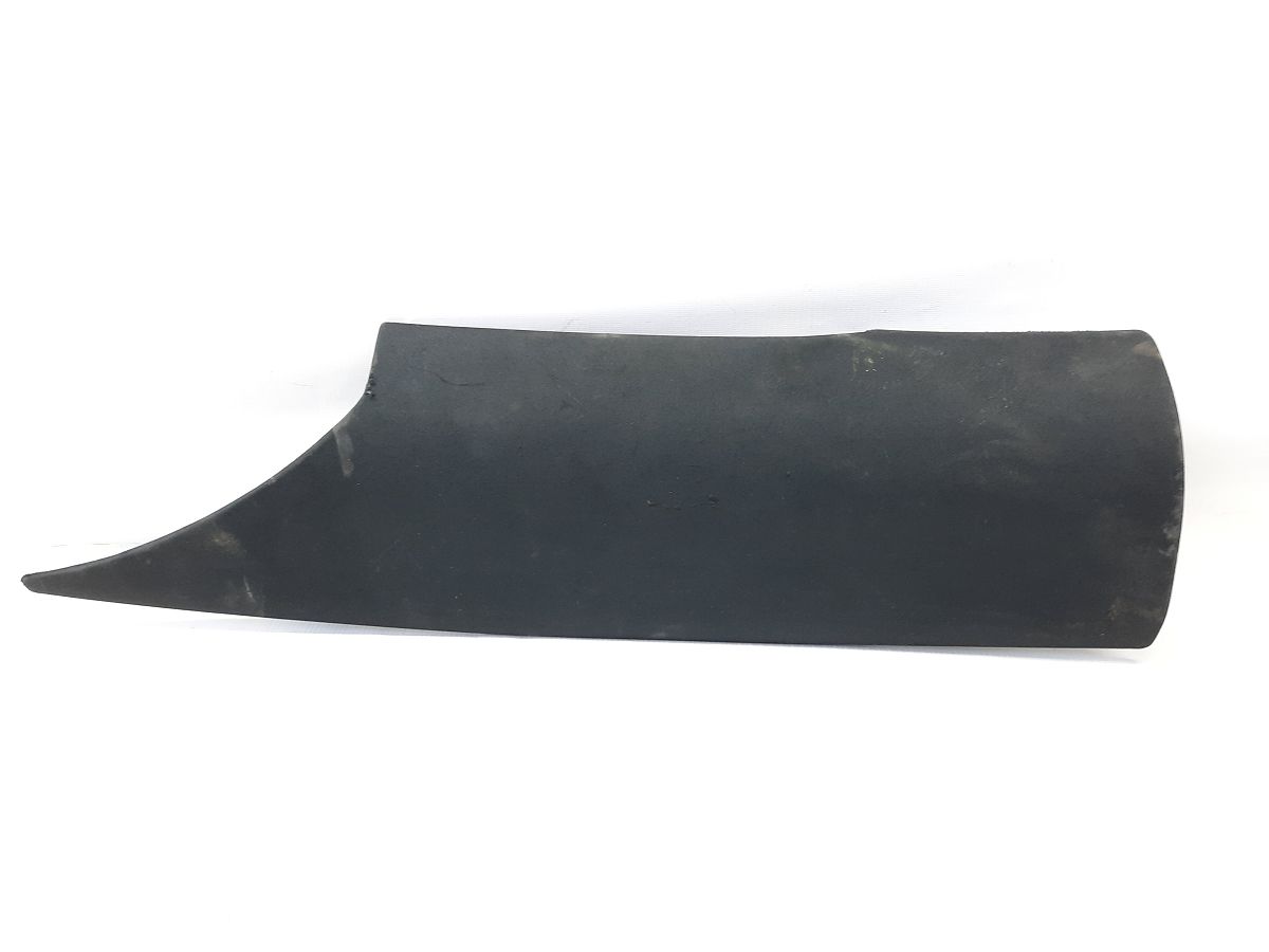 Charger. Обшивка стійки задньої права верхня Dodge Charger 2011-2021 1KL82DX9AD Dodge Charger