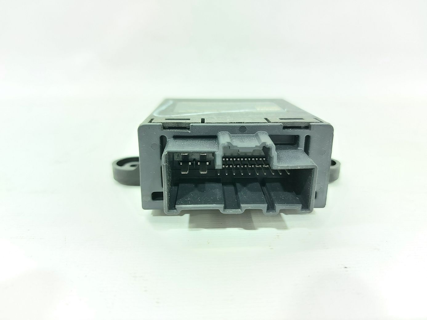 Fusion Блок управления двери задней правой Ford Fusion 2013 DG9T14B533 Ford Fusion 3