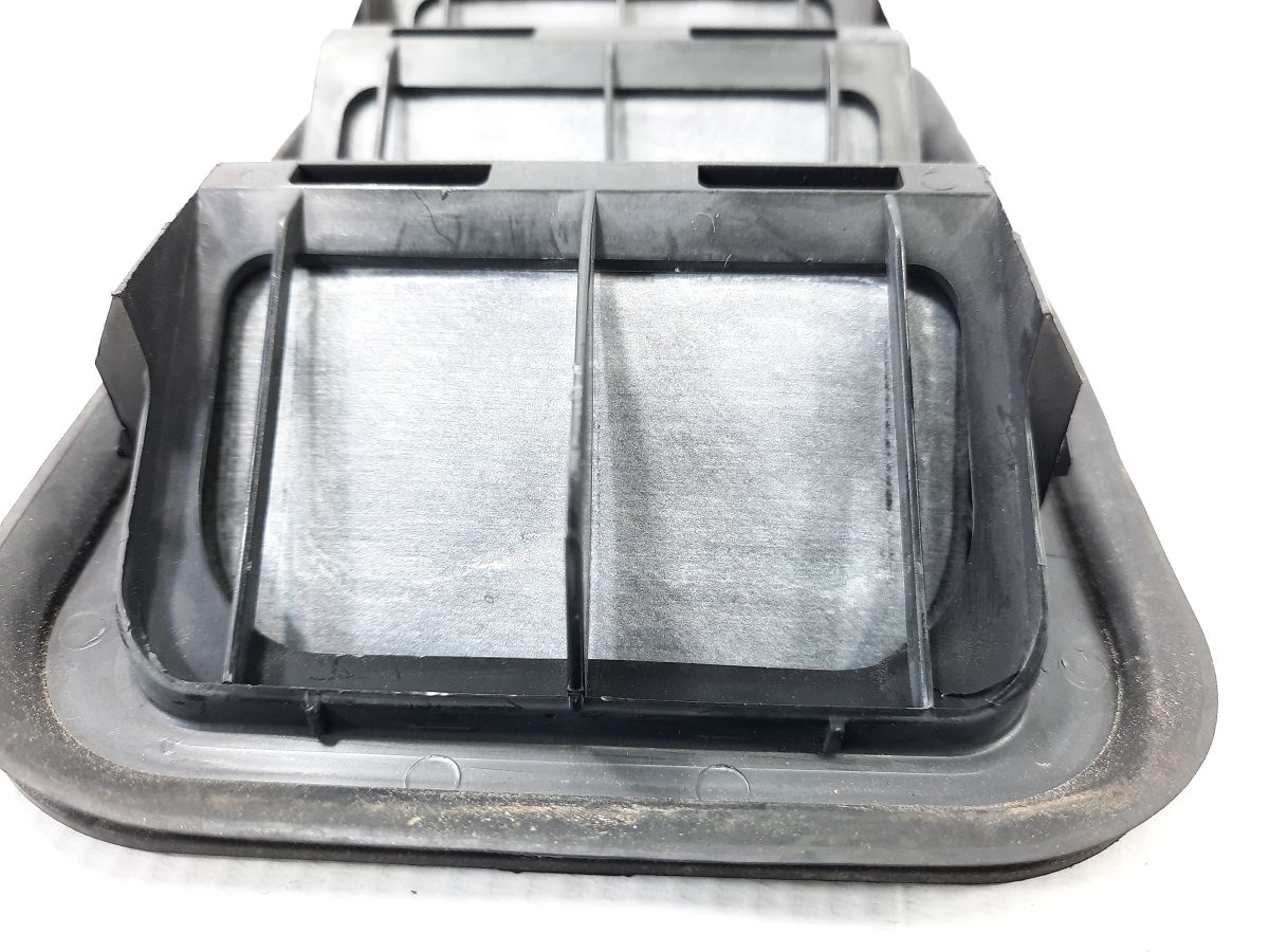 Ats Вентиляційні грати кузова Cadillac ATS 2013-2016 13502349 Cadillac ATS 5