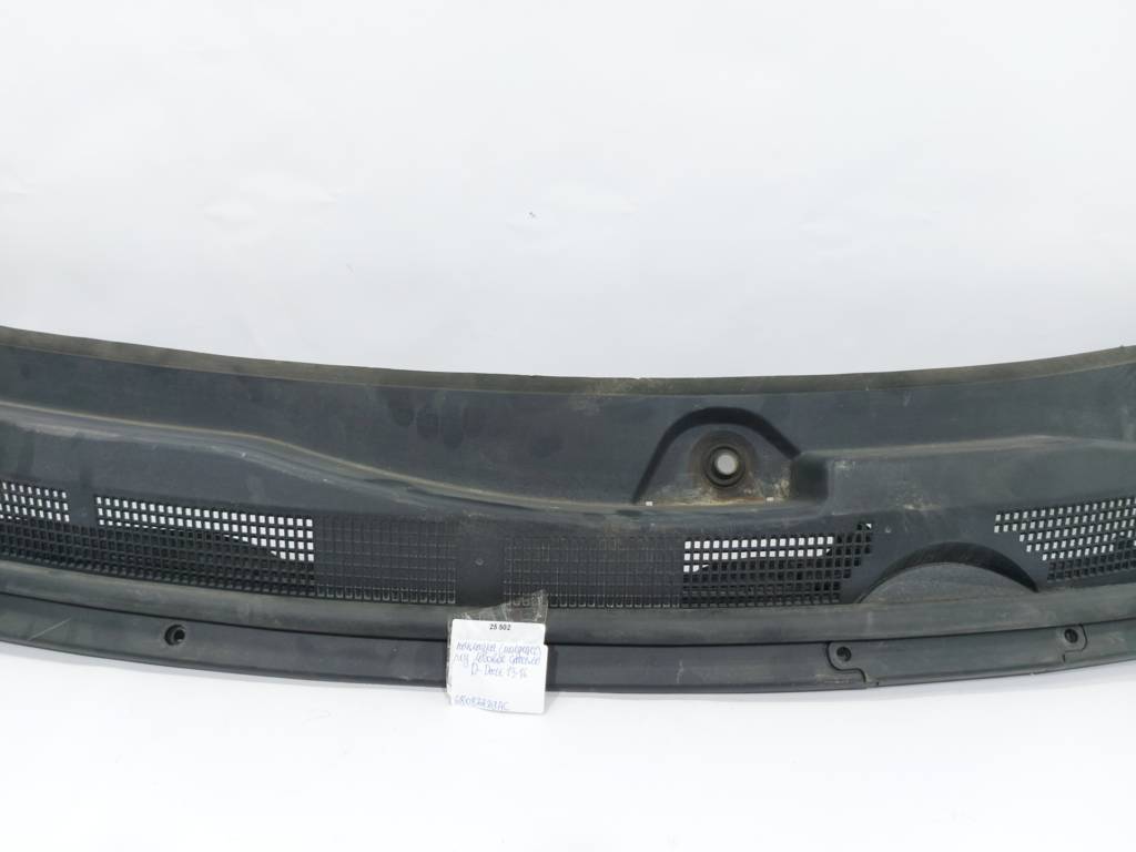 Dart Воздуховод под лобовое стекло Dodge Dart 2013-2019 68082729AC Dodge Dart 47