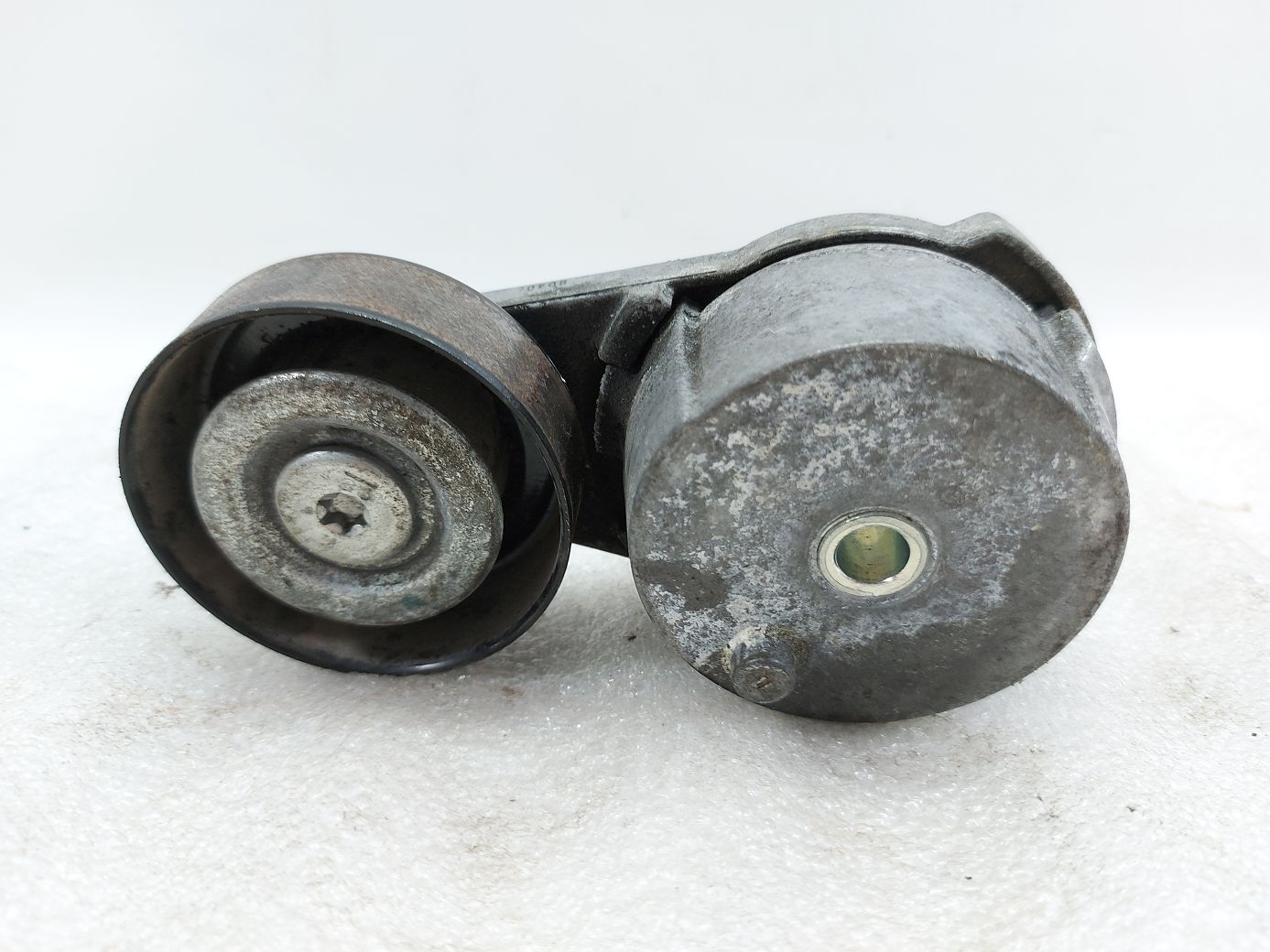 Regal Ролик натяжний генератора Buick Regal 2014-2017 12627119 Buick Regal 2 Regal Ролик натяжний генератора Buick Regal 2014-2017 12627119 Buick Regal 2