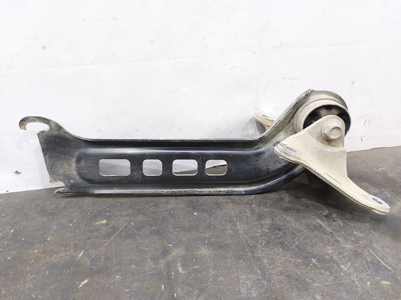 Malibu Рычаг задний продольный правый Chevrolet Malibu 2016-2021 23328164 Chevrolet Malibu 5