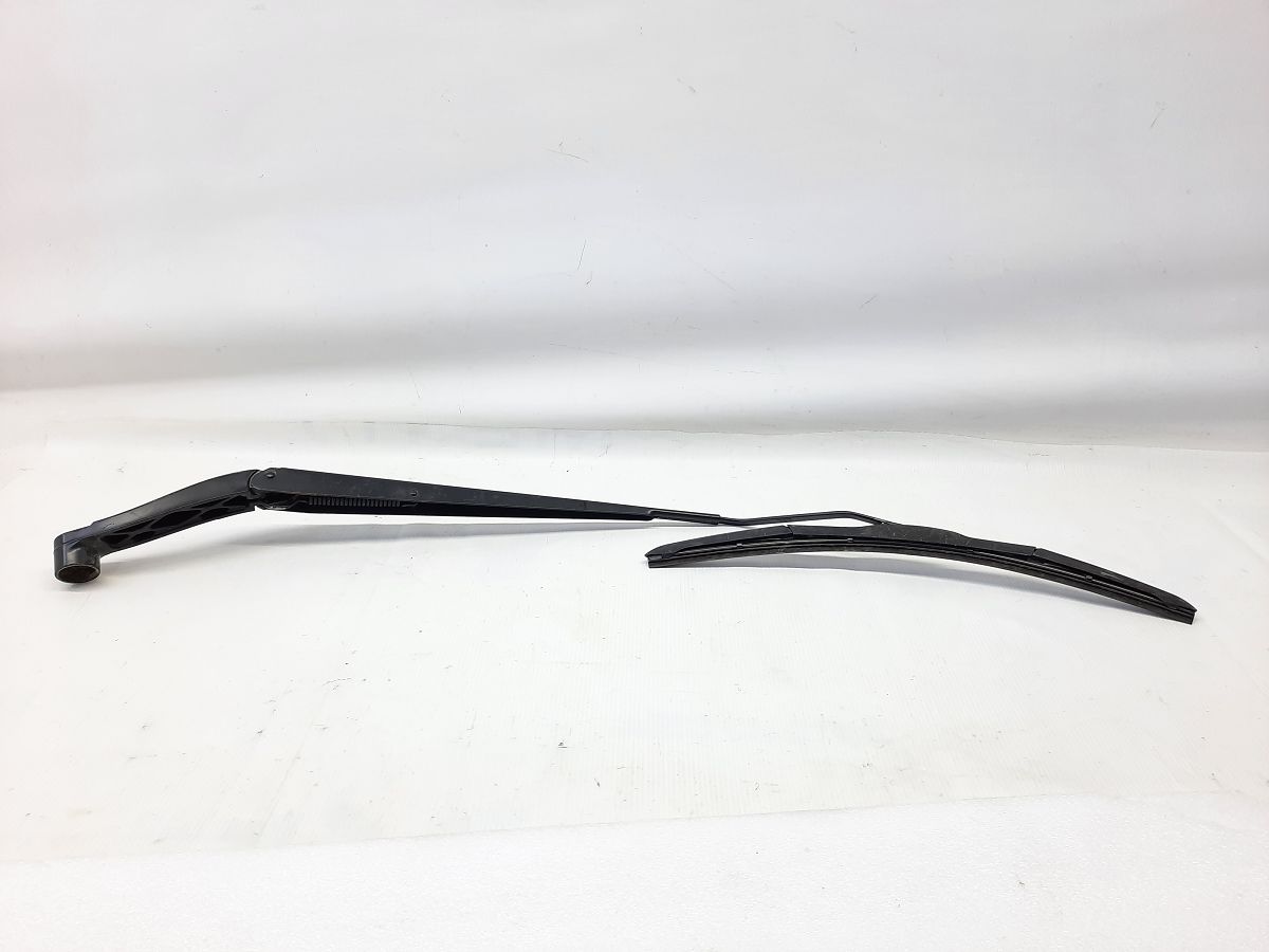 Malibu Важіль склоочисника правий Chevrolet Malibu 2016-2021 23353584 Chevrolet Malibu 6