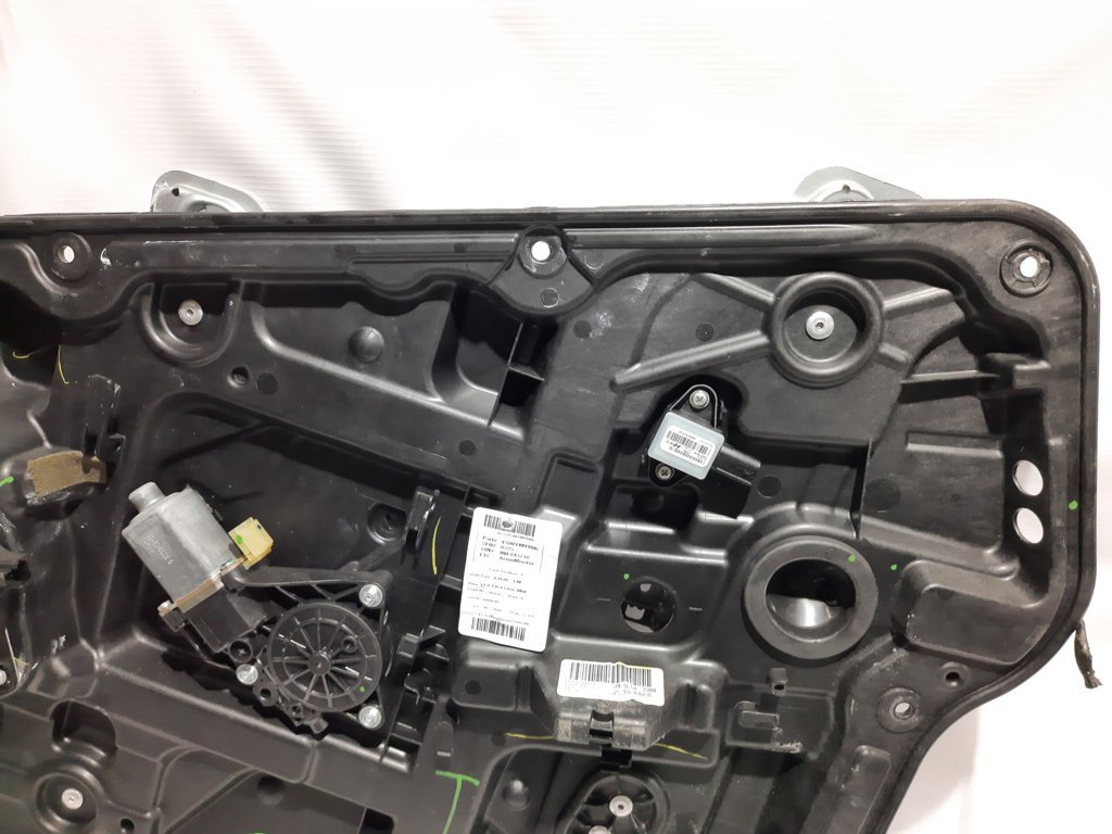 Sonata Стеклоподъемник двери передней правой Hyundai Sonata 2011-2013 824813Q001 Hyundai Sonata 17
