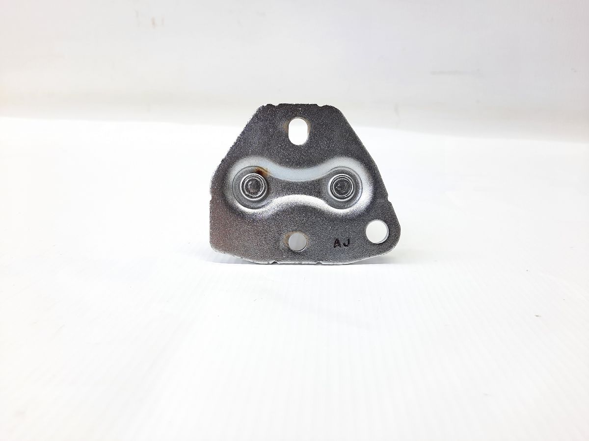 Insight Крепление спинки заднего ряда сидений правое Honda Insight 2010-2014 82280TM8A01 Honda Insight 4