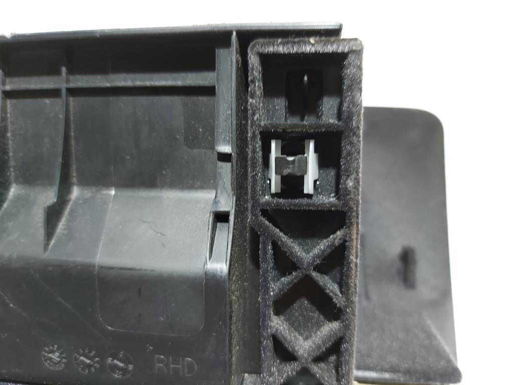 328i xdrive Бардачок BMW 328i xDrive 2006-2012 51169110541 BMW 328i xDrive 4