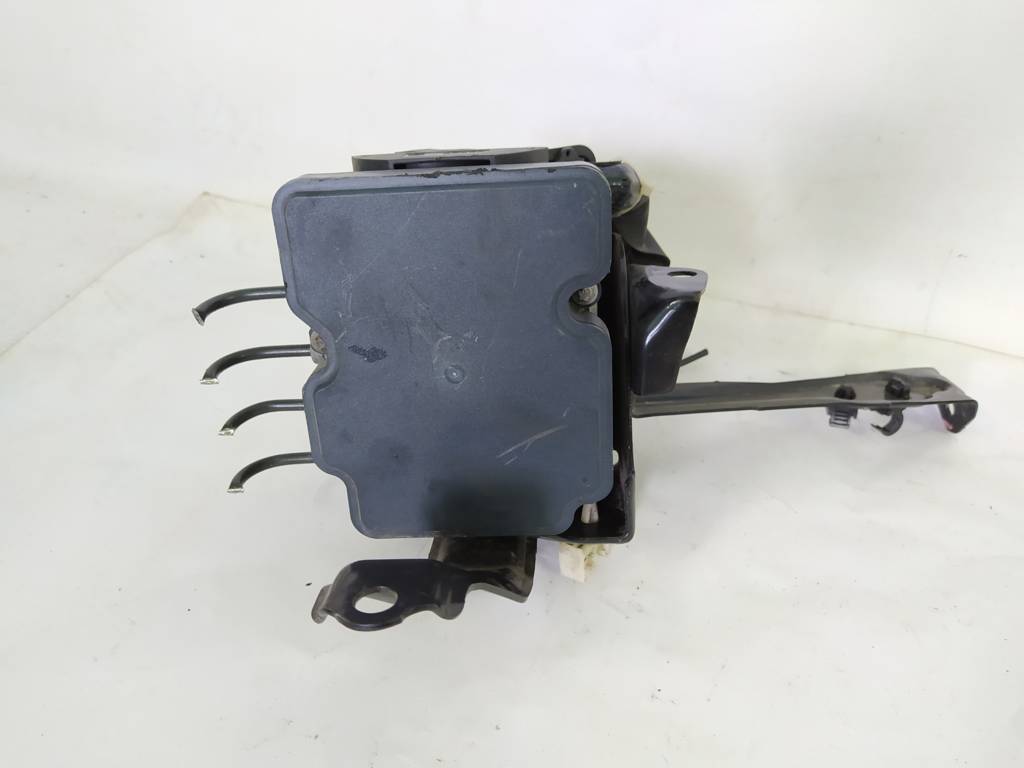 Forester Блок ABS Subaru Forester 2014-2015 27596SG010 Subaru Forester 4