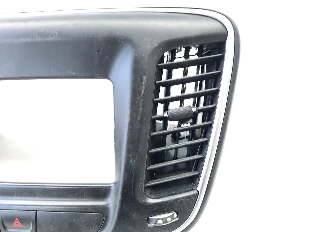 200 limited Накладка повітроводу центрального Chrysler 200 Limited 2015-2017 5SS17DX9AA Chrysler 200 Limited 6