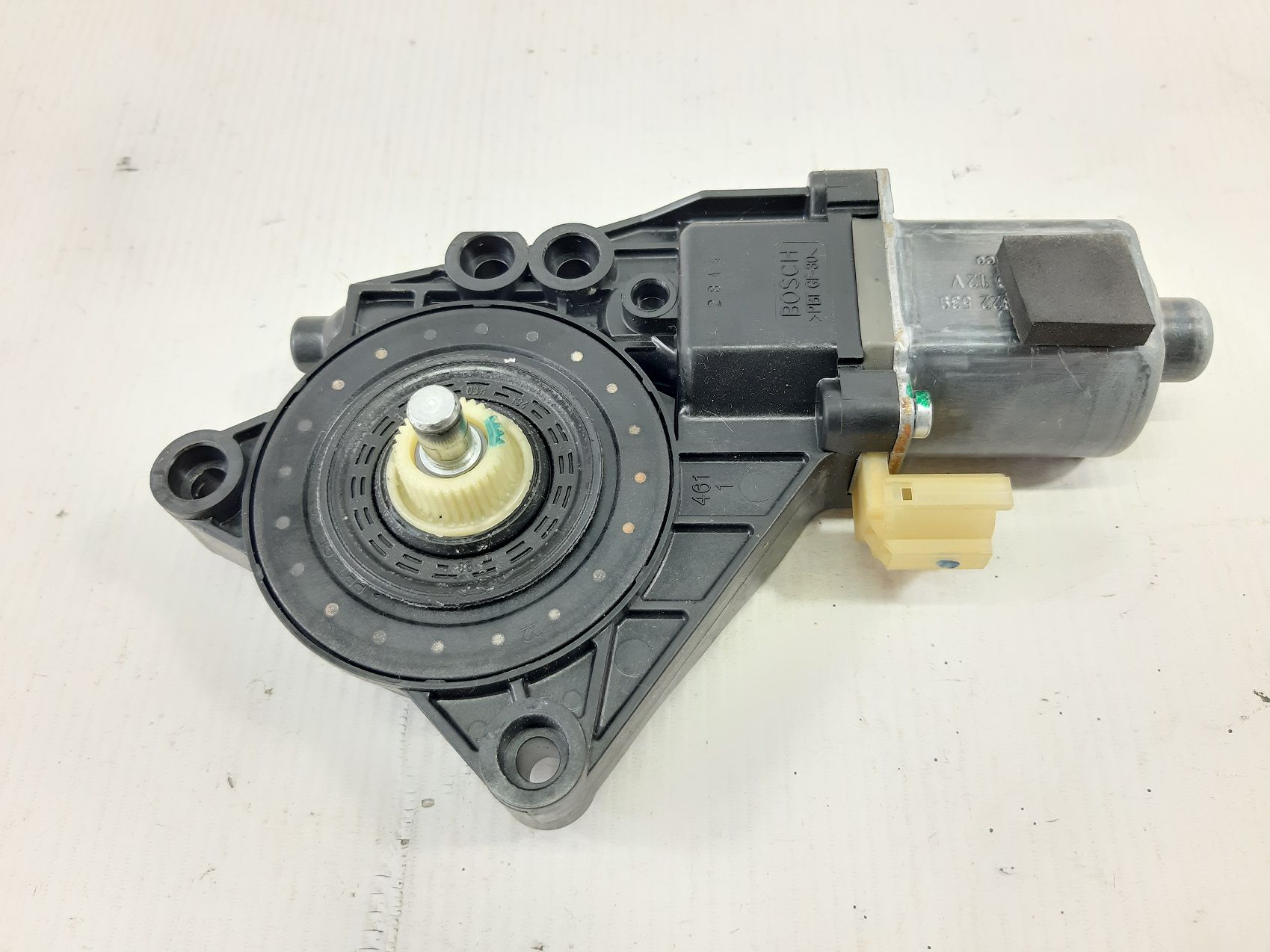 Sorento Моторчик стеклоподъёмника задний левый Kia Sorento 2011-2015 834501U000 Kia Sorento 3 Sorento Моторчик стеклоподъёмника задний левый Kia Sorento 2011-2015 834501U000 Kia Sorento 3