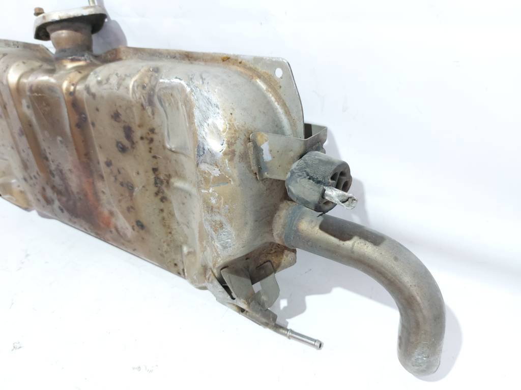 3 Вихлопний глушник Mazda 3 2014-2018 PE7040100B Mazda 3 7