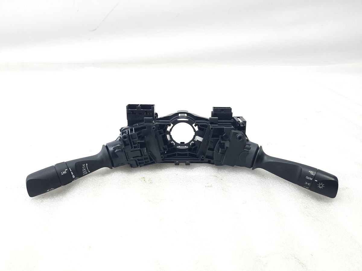 Camry Подрулевые переключатели (гитара) Toyota Camry 2012-2017 8414006510 Toyota Camry 5