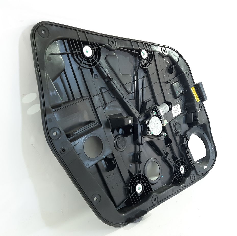 Soul Стеклоподъёмник двери передней левой Kia Soul 2014-2019 82471B2010 Kia Soul 3