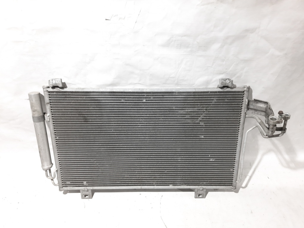 3 Радіатор кондиціонера Mazda 3 2014-2019 GHR161480B Mazda 3 4