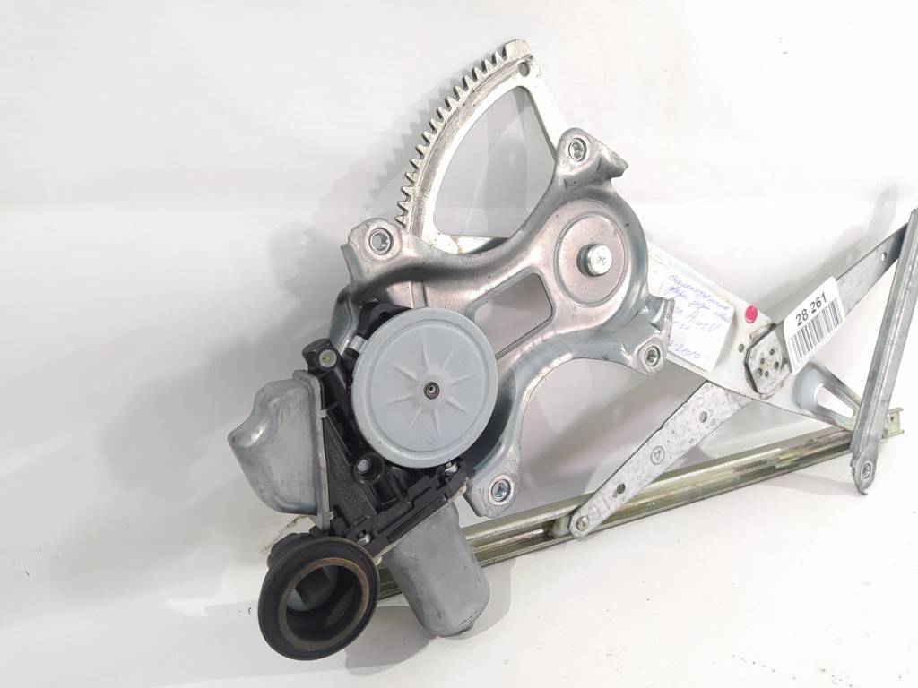 Prius v Стеклоподъемник двери задней\передней левой Toyota Prius V 2012-2017 6980221010 Toyota Prius V 7