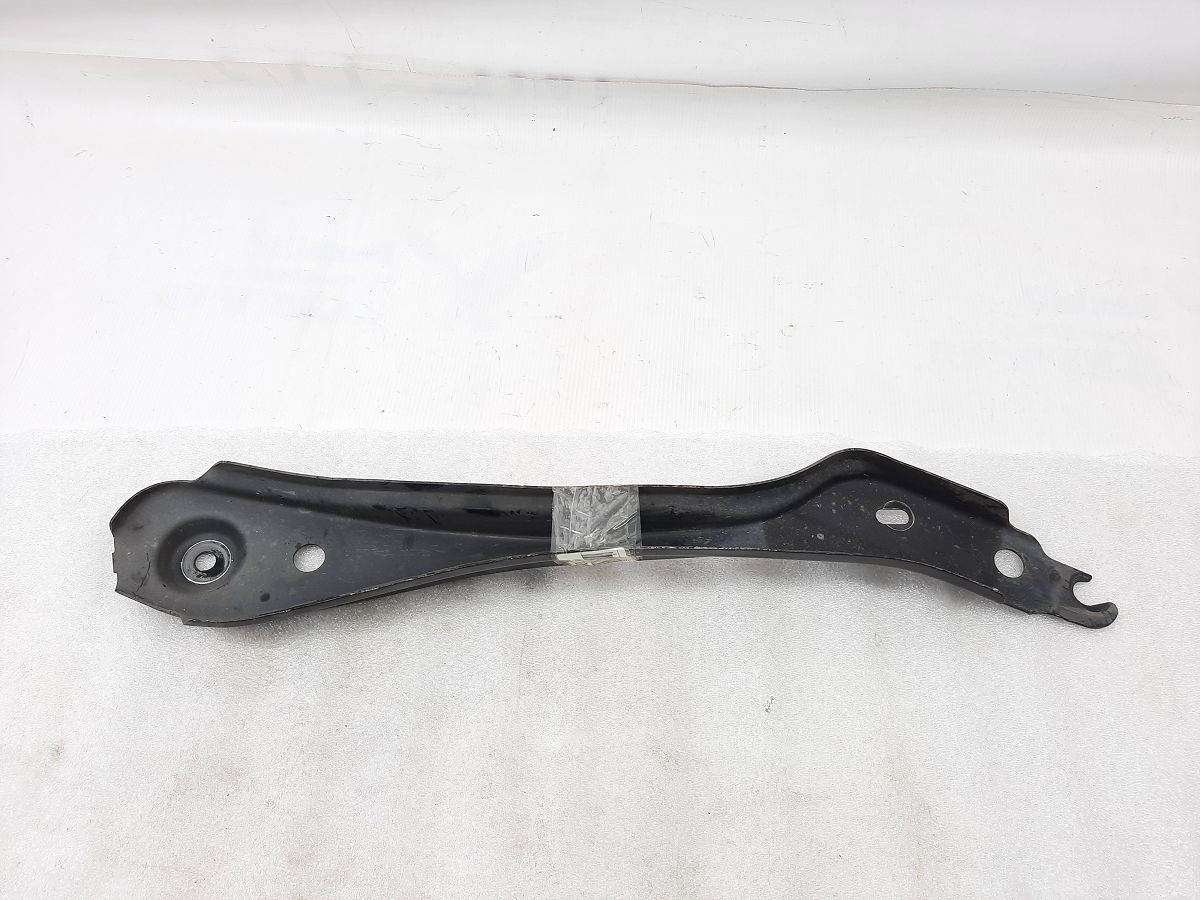 Ats Кронштейн задней подвески передний правый Cadillac ATS 2013-2016 20755802 Cadillac ATS 2