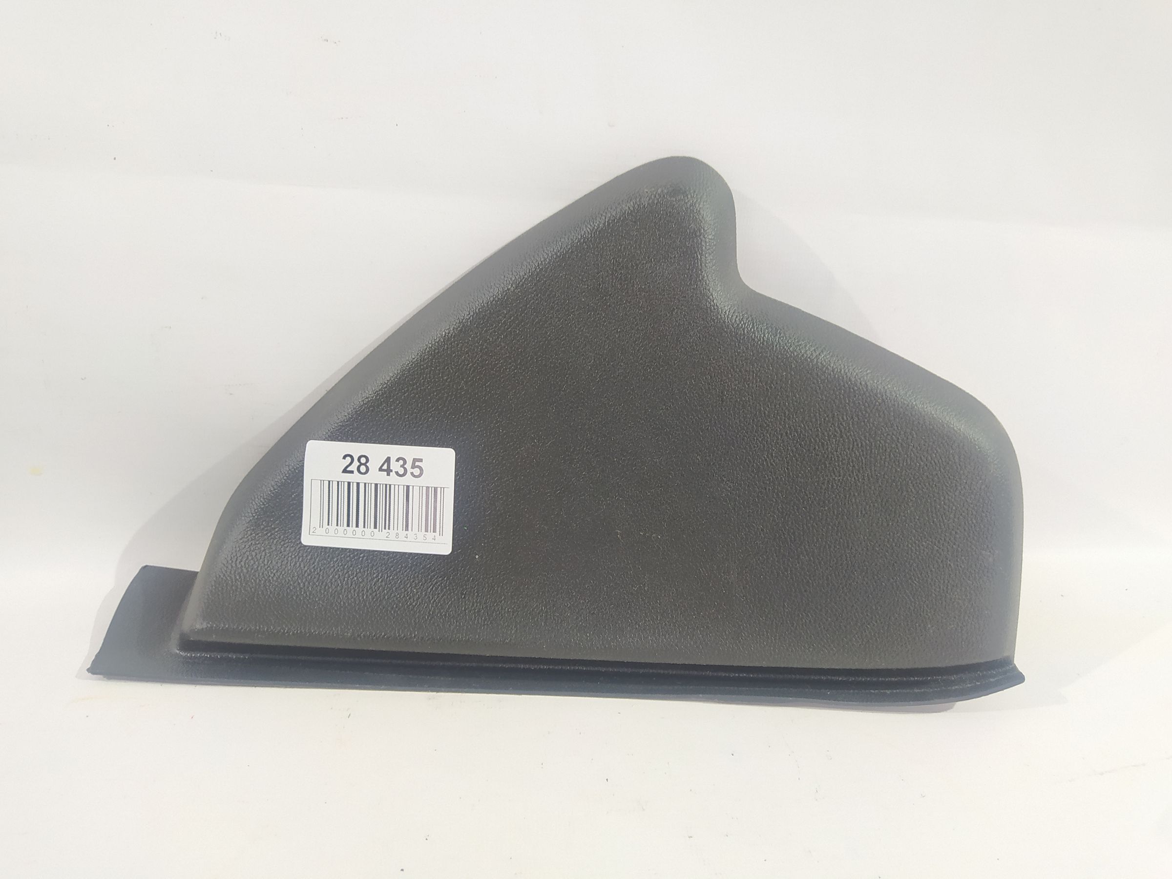 Malibu. Накладка торпеди збоку права Chevrolet Malibu 2013-2016 22878630 Chevrolet Malibu