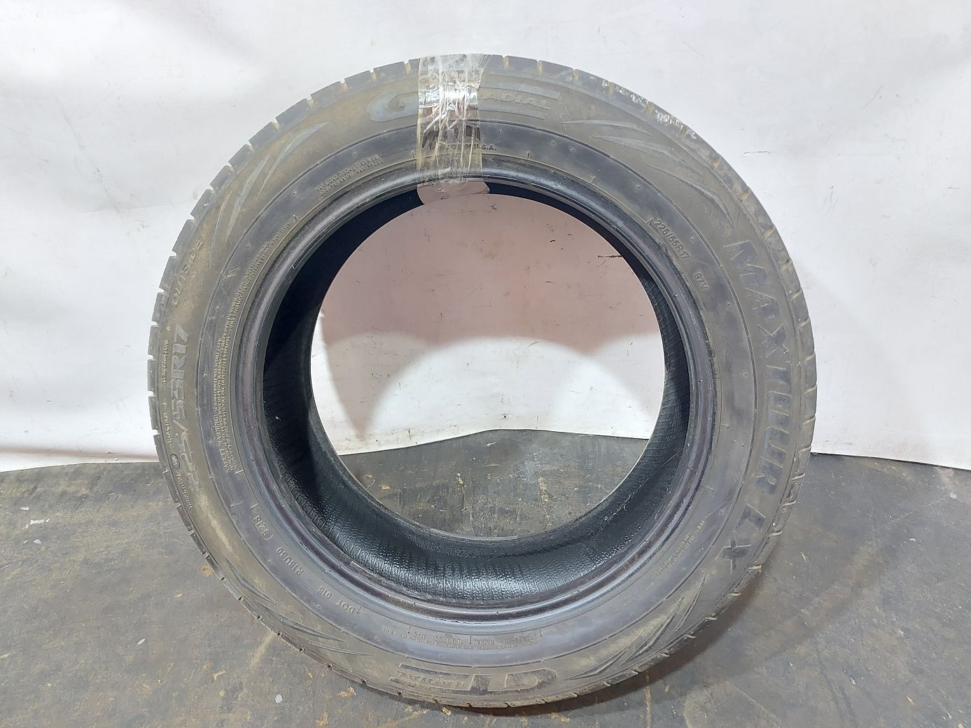 Всесезонные шины. Резина MAXTOUR LX GT 225/55 R17