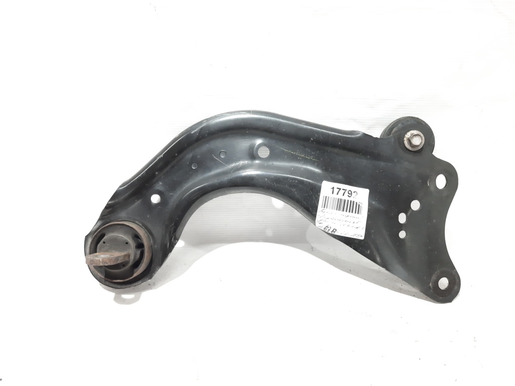 3 Важіль задній поздовжній правий Mazda 3 2014-2018 B63B28200A Mazda 3 3 3 Важіль задній поздовжній правий Mazda 3 2014-2018 B63B28200A Mazda 3 3