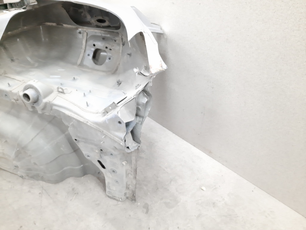 Dart Чверть задня права Dodge Dart 2013-2019 68158888AB Dodge Dart 8